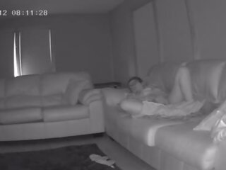 Māsa uz likums noķerti masturbācija par mans dīvāns housesitting slēpts kamera