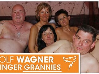 Seksi tukar-menukar pasangan pesta dengan jelek nenek dan kakek! wolf wagner