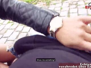 जर्मन टर्किश मिल्फ पब्लिक सेक्स वीडियो में बर्लिन पार्क चुनना ऊपर erocom